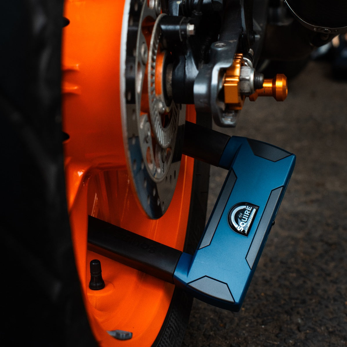 Squire Stronghold D16 Max