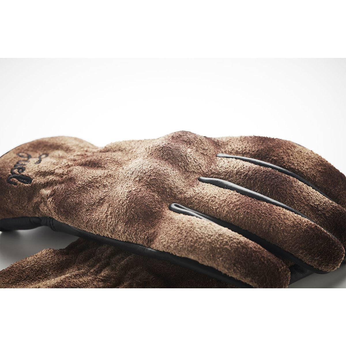 Fuel Track Gloves