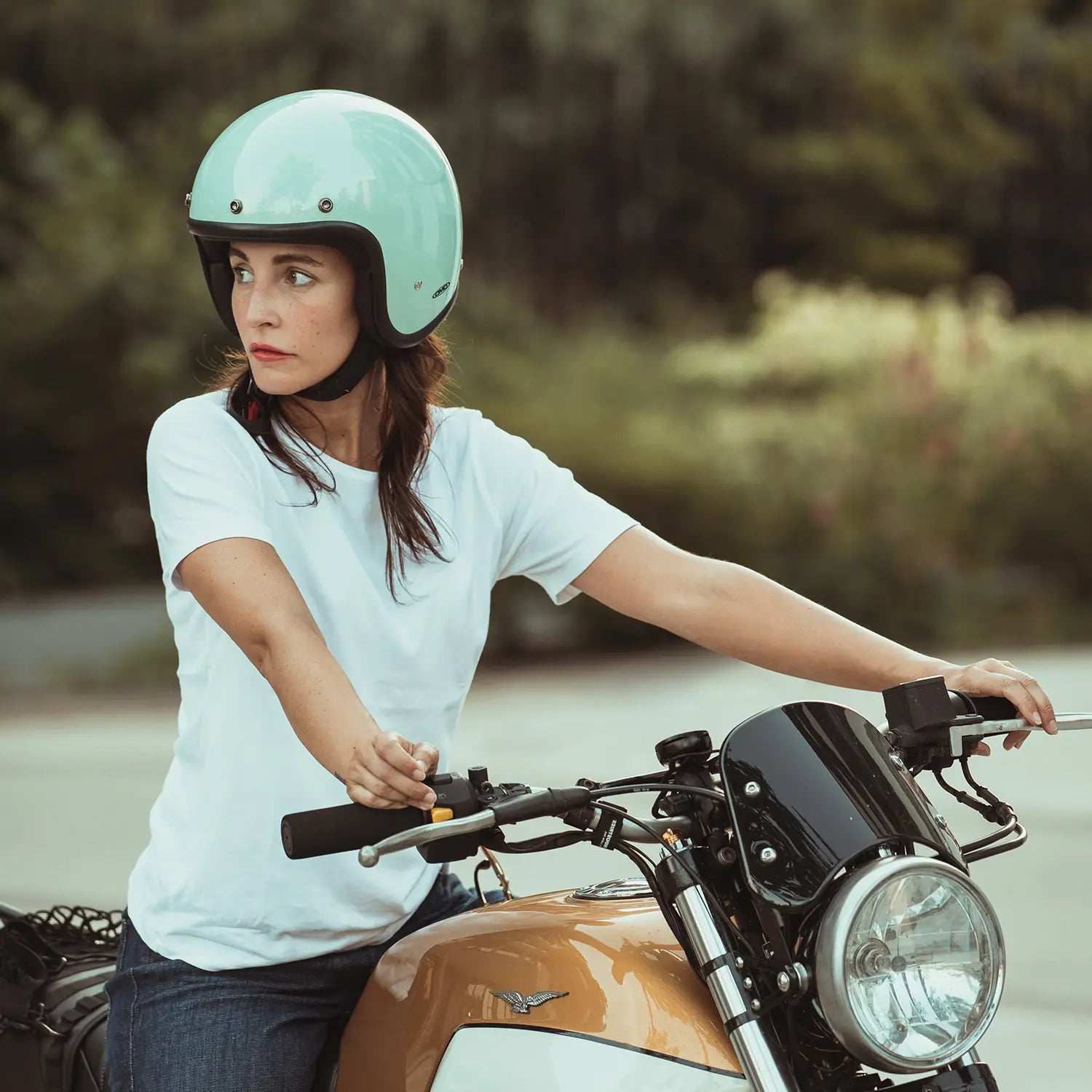 DMD Jet Retro Lattementa