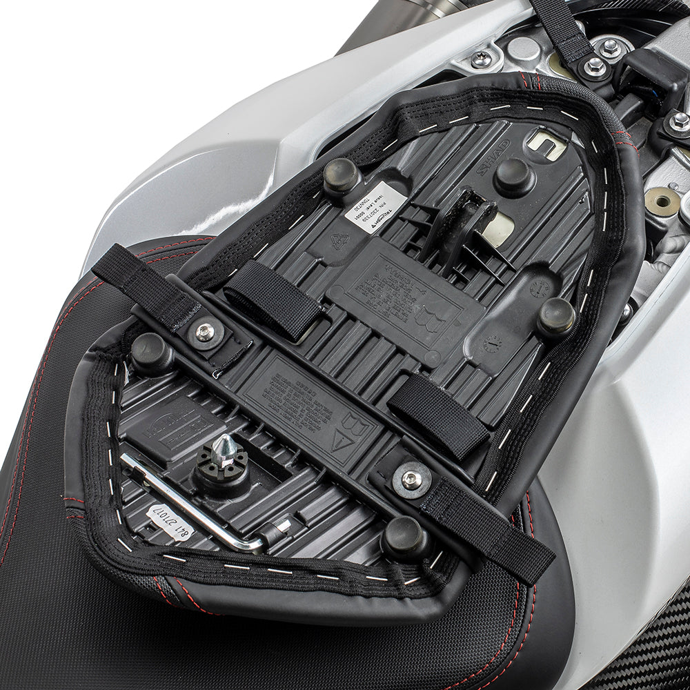 Kriega US-Drypack Fitting Kit Triumph Speed Triple 1050