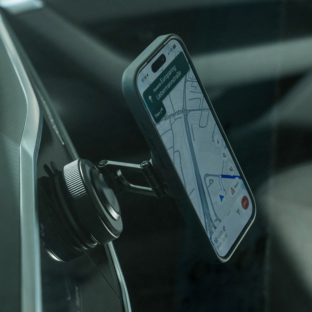 SP Connect Suction Mount Pro