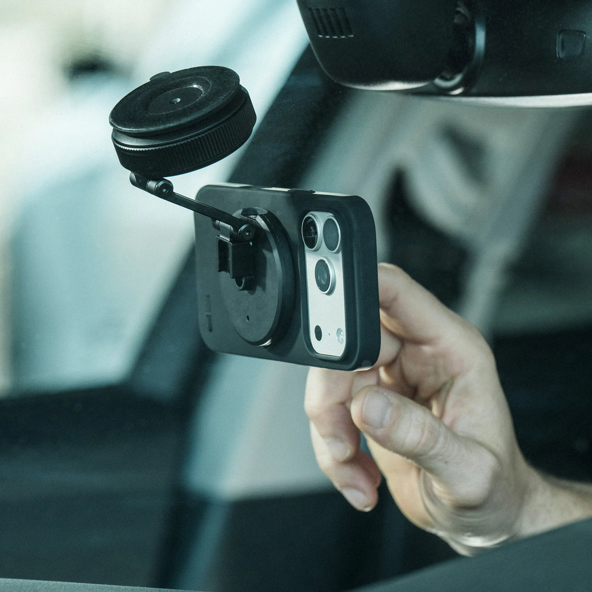 SP Connect Suction Mount Pro